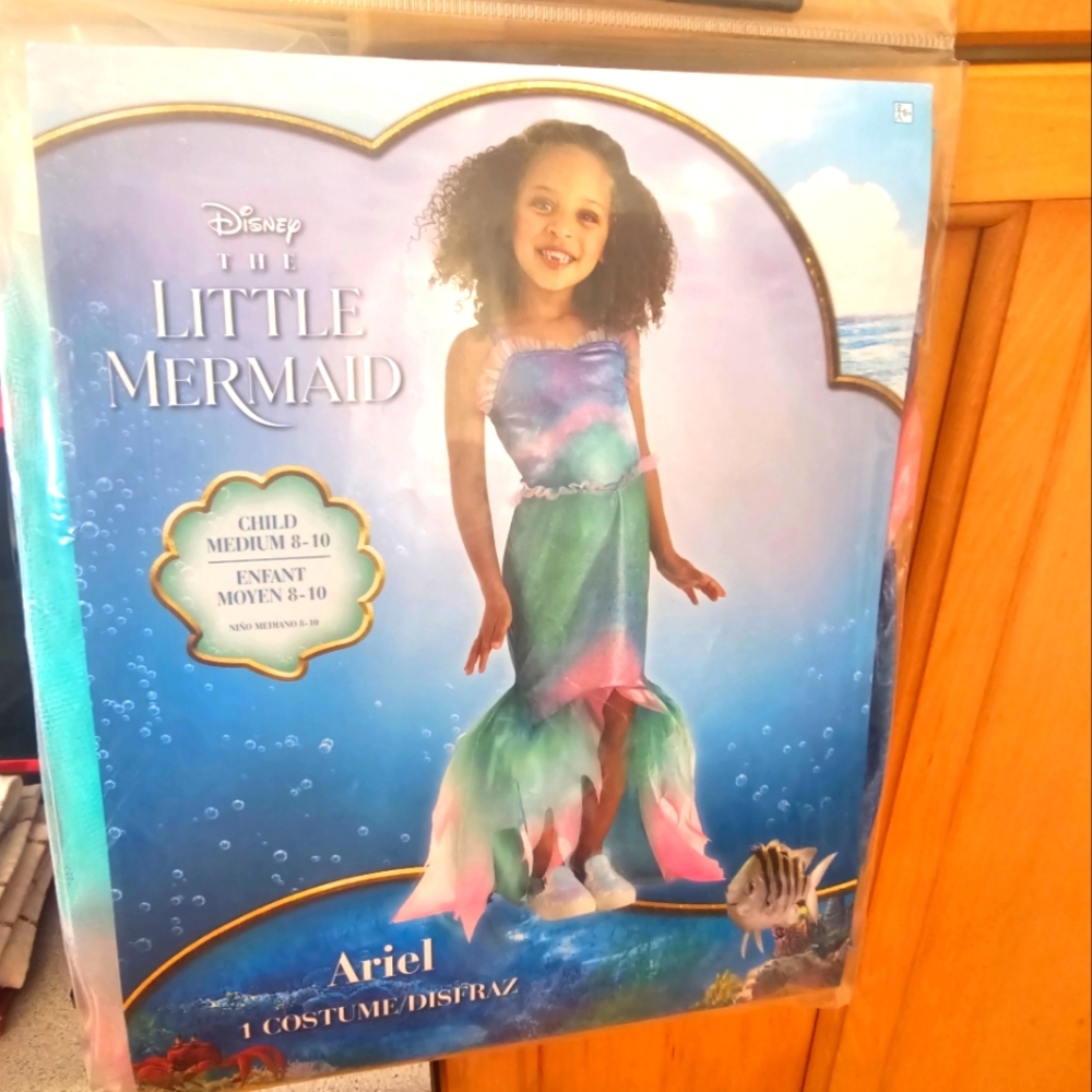 Child costume